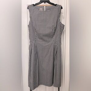 Anne Klein Blue and White Plaid Sleeveless Lined Dress Cotton Size 16